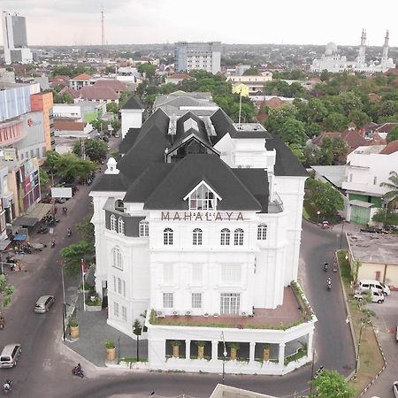 Mahalaya The Legacy Hotel Solo Exterior foto