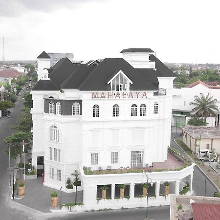 Mahalaya The Legacy Hotel Solo Exterior foto